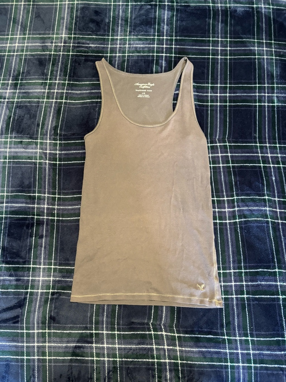 Y2K 2000s American Eagle dark grey boyfriend tank. Size L.
